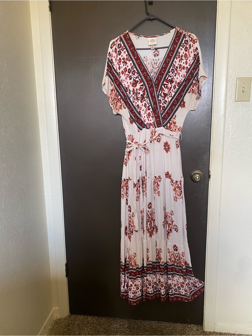 Boho Floral V-Neck Maxi Dress in Cream and Red